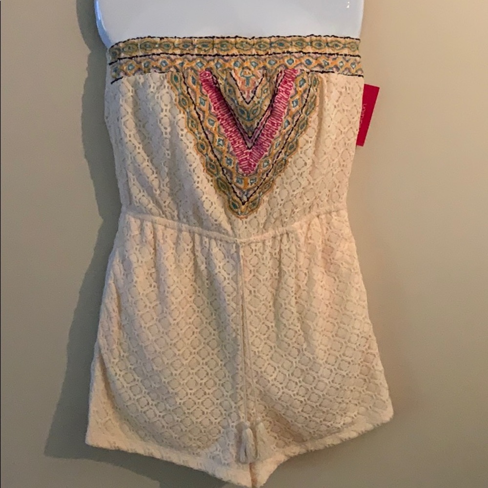 Brand new , never worn , natural romper